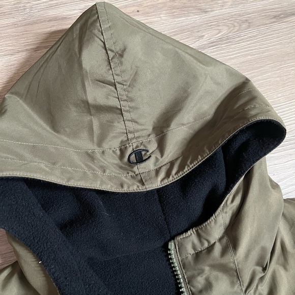 Champion Reversible Fleece Jacket - Picture 3 of 6